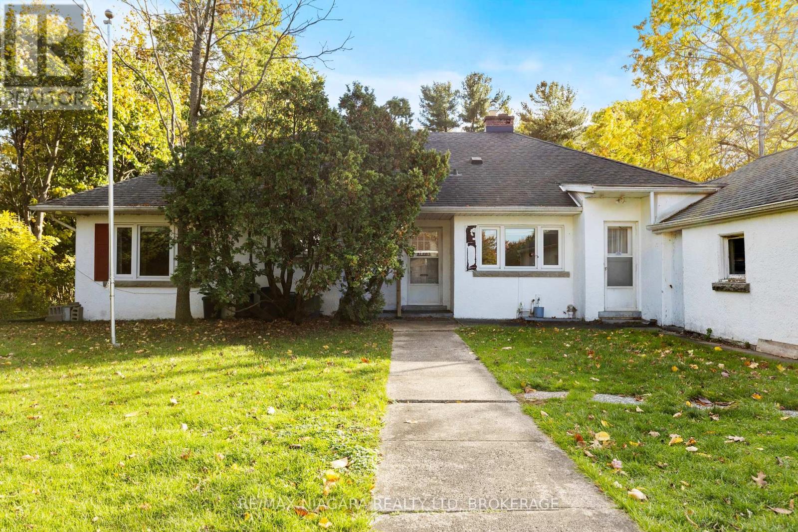 87 Fitch Street, Welland, Ontario  L3C 4V3 - Photo 3 - X12473584