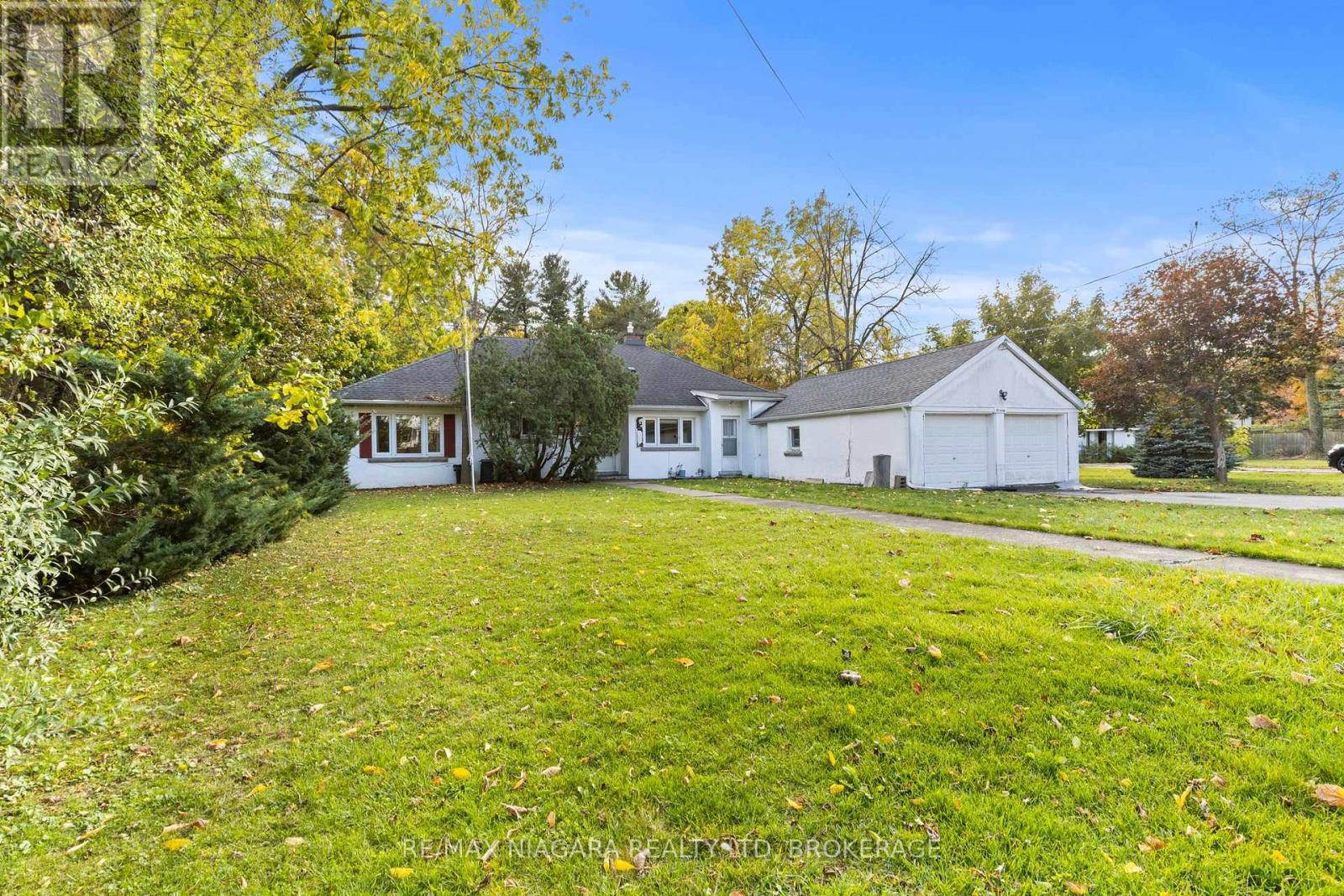 87 Fitch Street, Welland, Ontario  L3C 4V3 - Photo 4 - X12473584