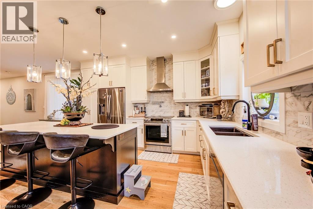 928 Chapel Hill Court, Kitchener, Ontario  N2R 0P4 - Photo 19 - 40780103