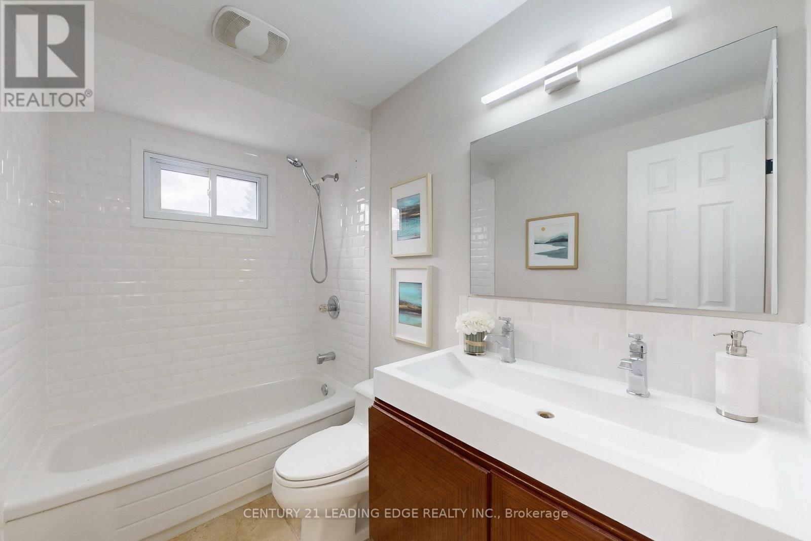 19 Goodfellow Street, Whitby, Ontario  L1P 1C3 - Photo 41 - E12473442