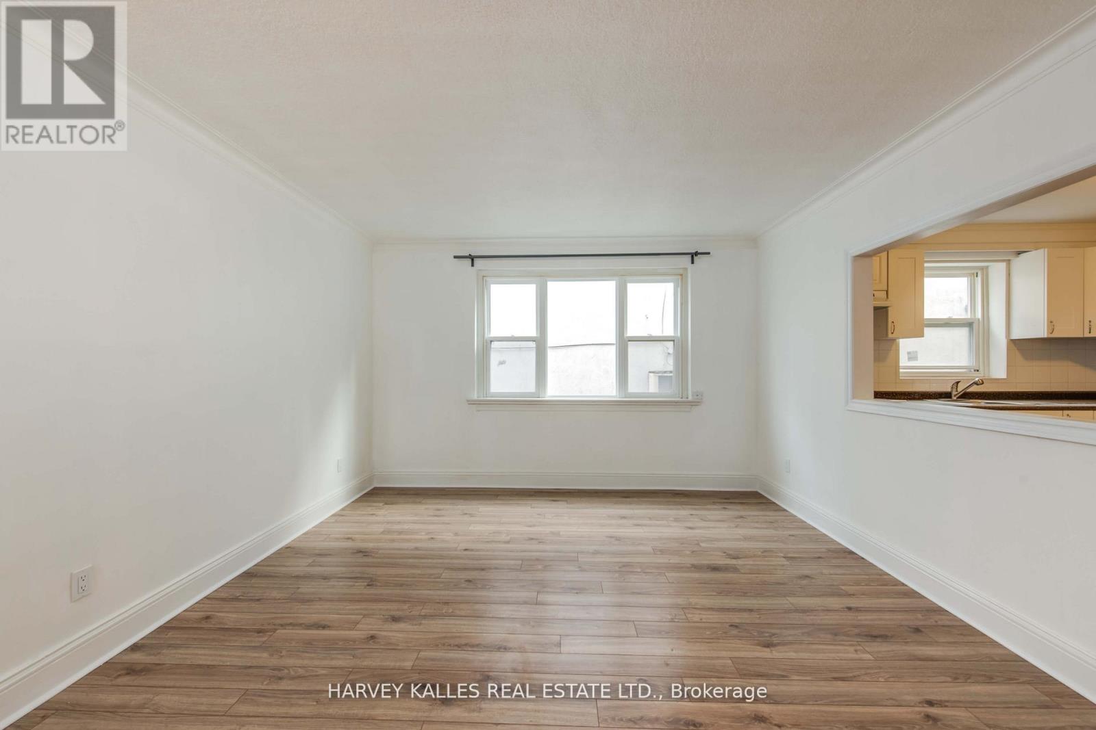 11 - 2905 St Clair Avenue E, Toronto, Ontario  M4B 1N5 - Photo 10 - E12473460