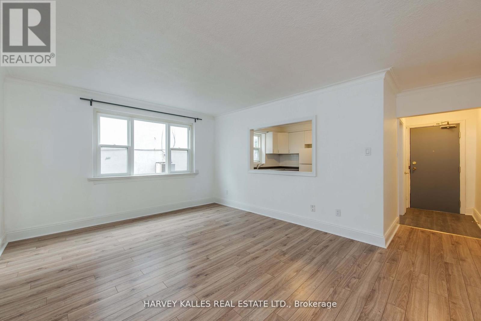 11 - 2905 St Clair Avenue E, Toronto, Ontario  M4B 1N5 - Photo 8 - E12473460