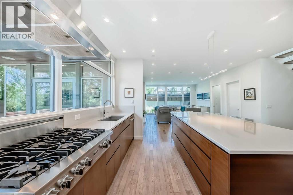 3216 5 Street Nw, Calgary, Alberta  T2M 3C9 - Photo 9 - A2250201