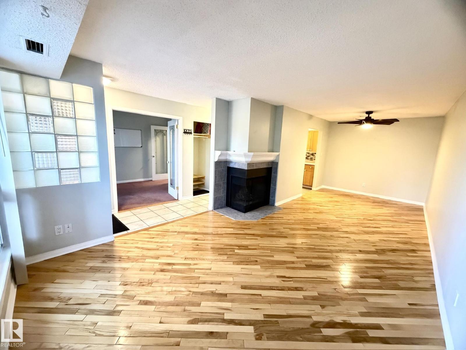 1166 Saddleback Rd Nw, Edmonton, Alberta  T6J 4Z4 - Photo 10 - E4462917