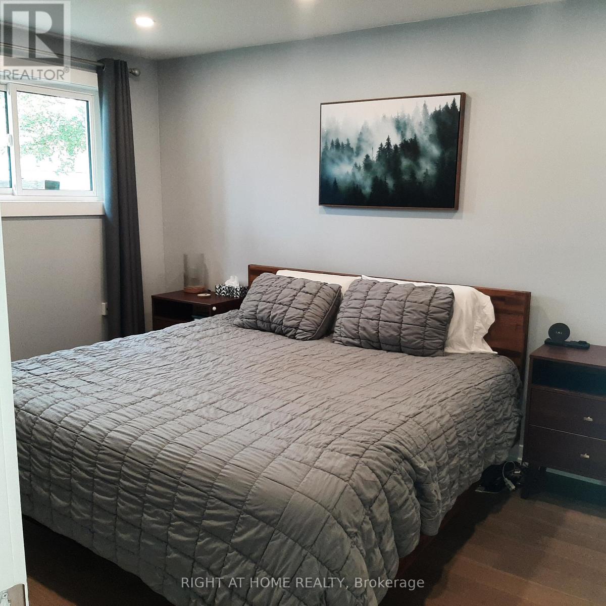 32 Davis Road, Aurora, Ontario  L4G 2B6 - Photo 12 - N12473429