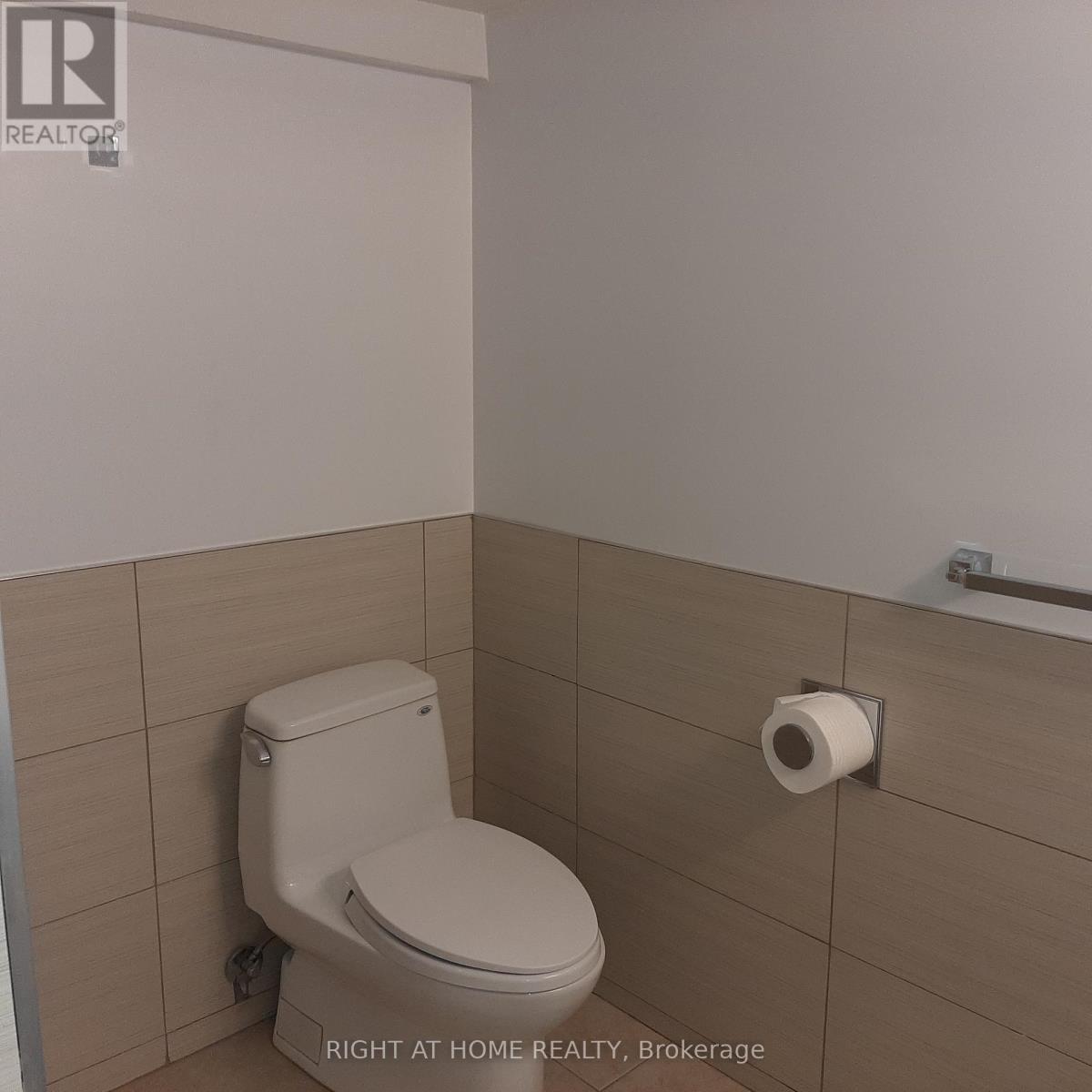 32 Davis Road, Aurora, Ontario  L4G 2B6 - Photo 35 - N12473429