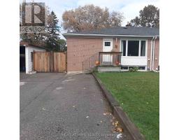 32 DAVIS ROAD, Aurora, Ontario