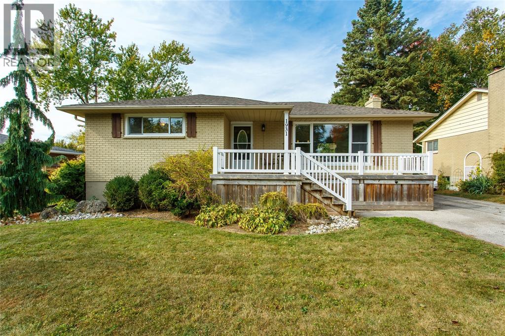 1931 KENWICK STREET, Sarnia, Ontario