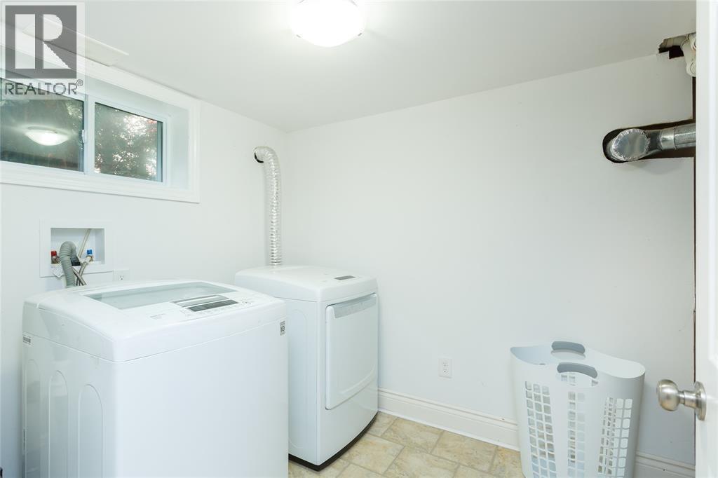 1931 Kenwick Street, Sarnia, Ontario  N0N 1C0 - Photo 27 - 25026247