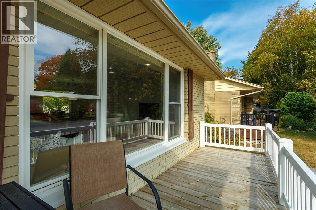 1931 Kenwick Street, Sarnia, Ontario  N0N 1C0 - Photo 3 - 25026247