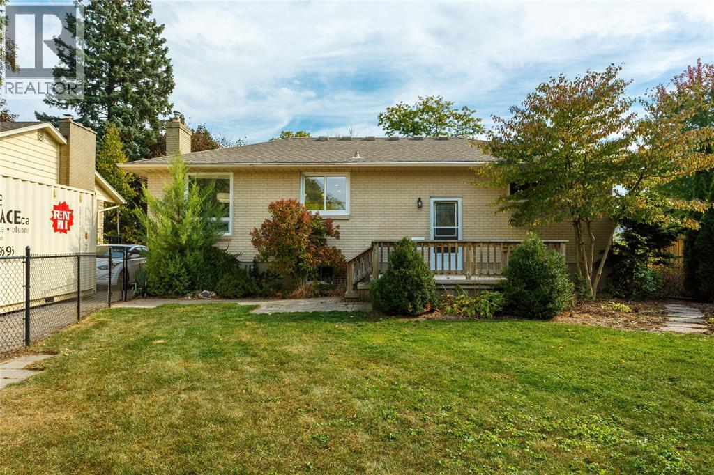 1931 Kenwick Street, Sarnia, Ontario  N0N 1C0 - Photo 32 - 25026247