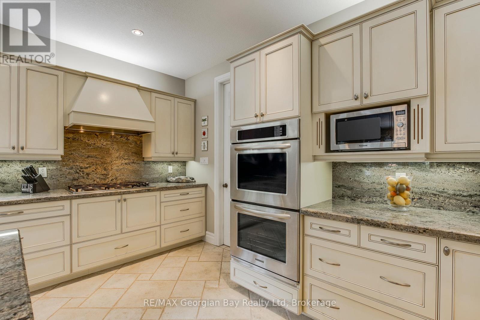 25 Copeland Creek Drive, Tiny, Ontario  L9M 0M3 - Photo 13 - S12468569