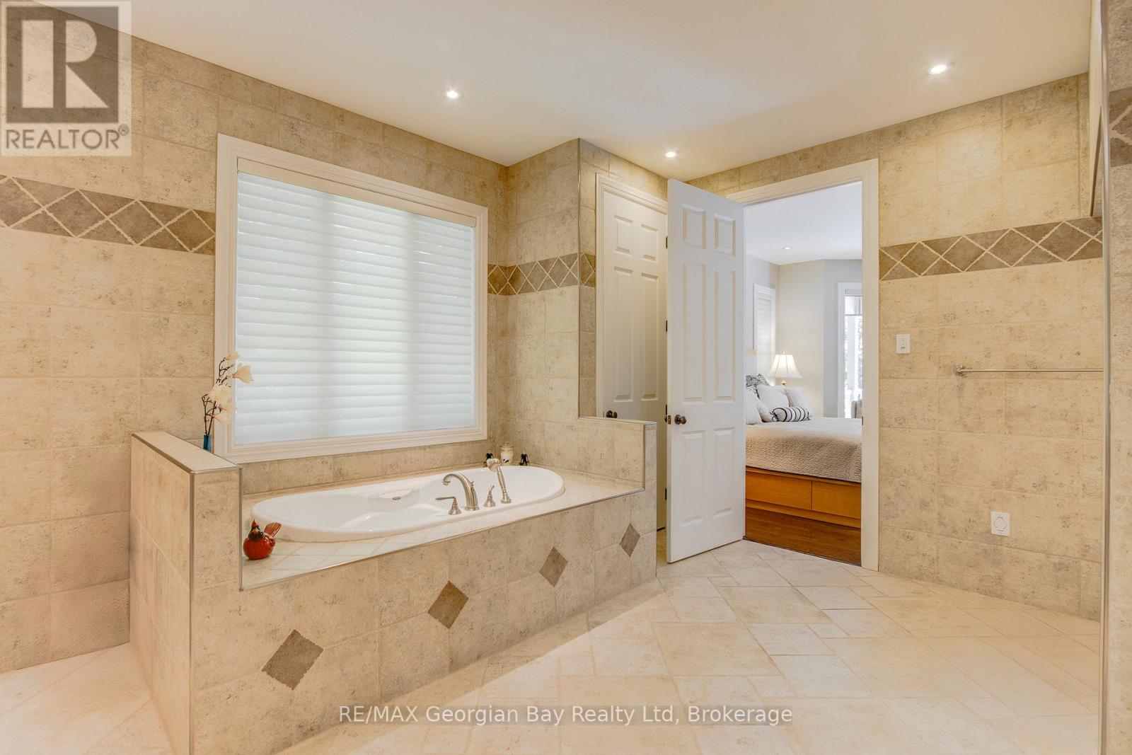 25 Copeland Creek Drive, Tiny, Ontario  L9M 0M3 - Photo 18 - S12468569