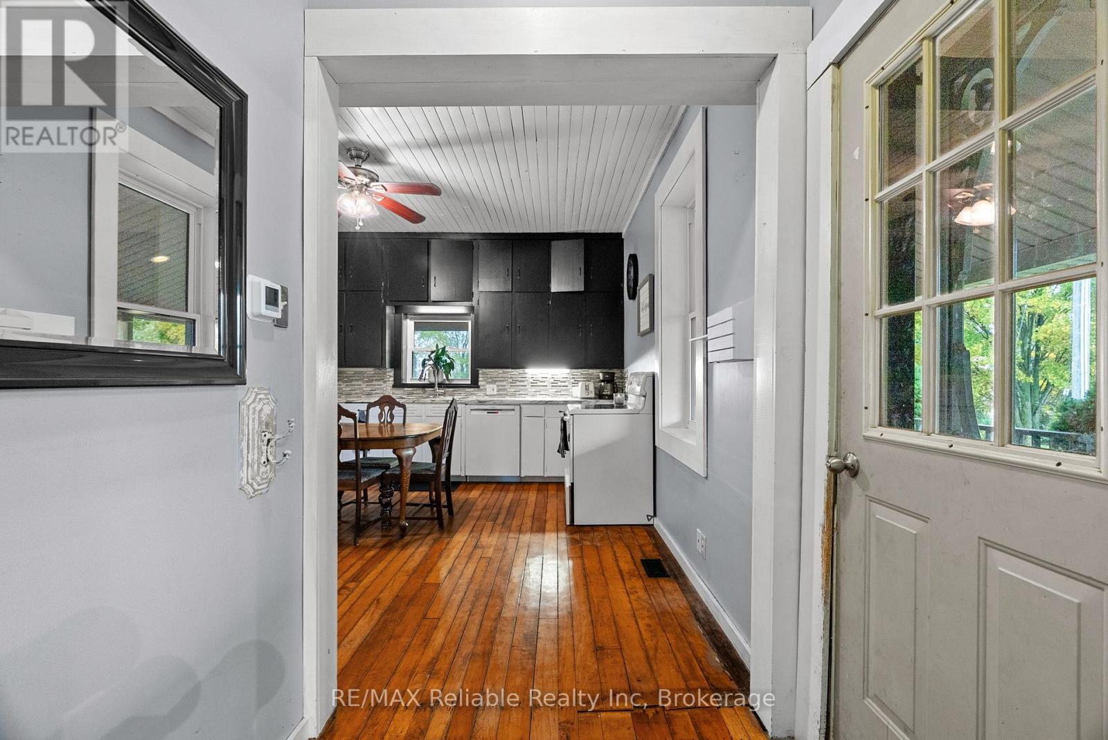 Photo 7 of 40 for 43488 Chiselhurst Road