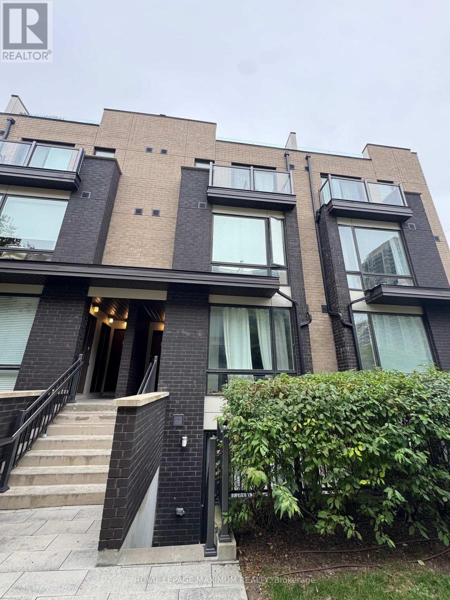 92 - 30 FIELDWAY ROAD, Toronto, Ontario