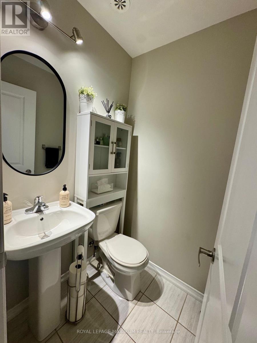 92 - 30 Fieldway Road, Toronto, Ontario  M8Z 0E3 - Photo 10 - W12473399