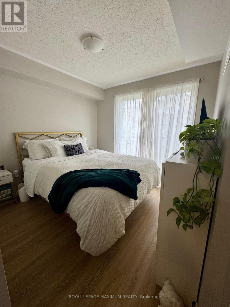 92 - 30 Fieldway Road, Toronto, Ontario  M8Z 0E3 - Photo 12 - W12473399