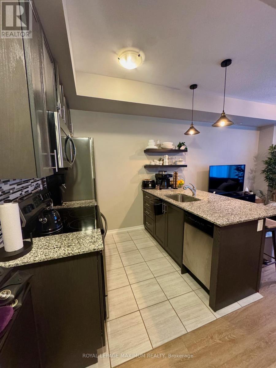 92 - 30 Fieldway Road, Toronto, Ontario  M8Z 0E3 - Photo 4 - W12473399