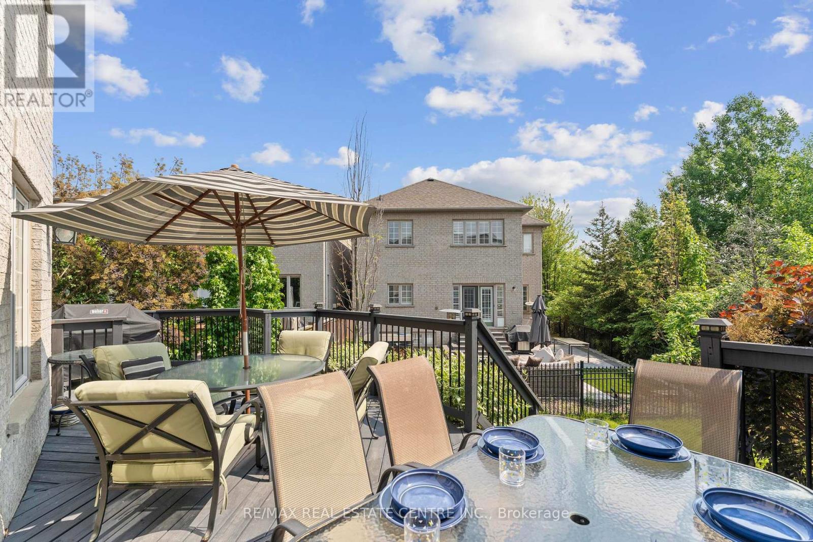 2454 Springforest Drive, Oakville, Ontario  L6M 0A1 - Photo 49 - W12473415