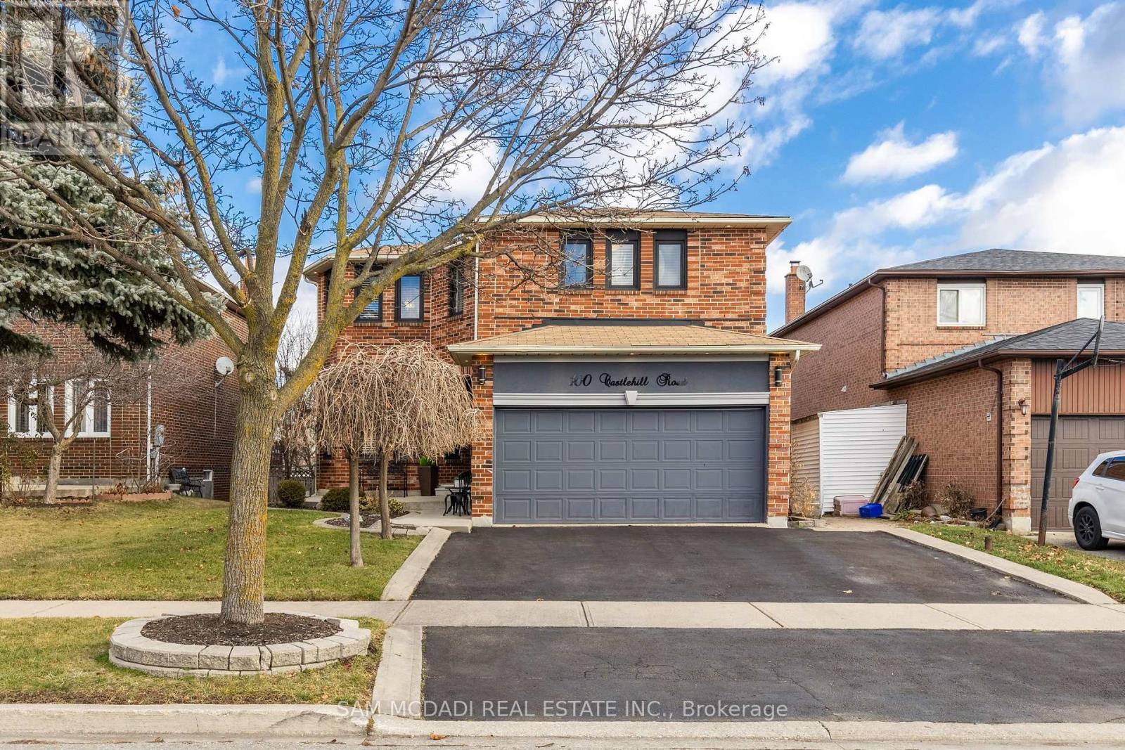100 CASTLEHILL ROAD, Brampton, Ontario