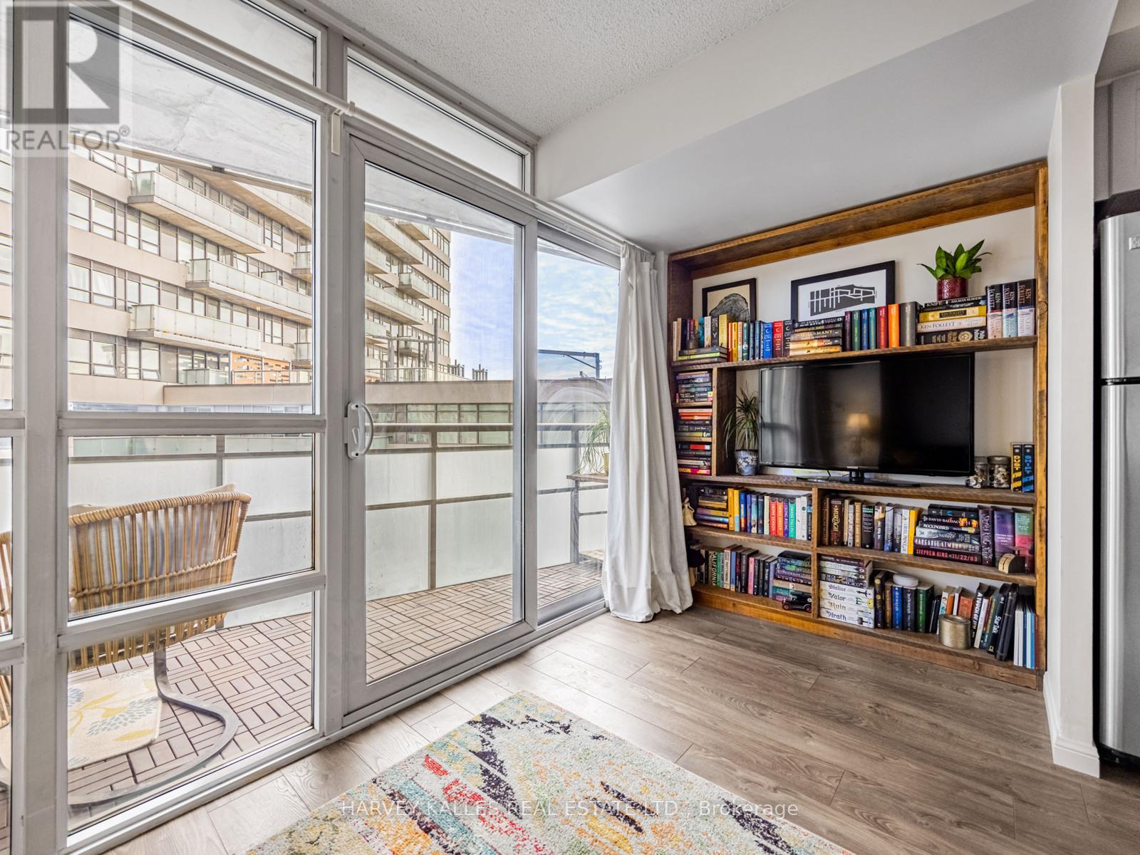 703 - 38 Joe Shuster Way, Toronto, Ontario  M6K 0A5 - Photo 16 - W12473459