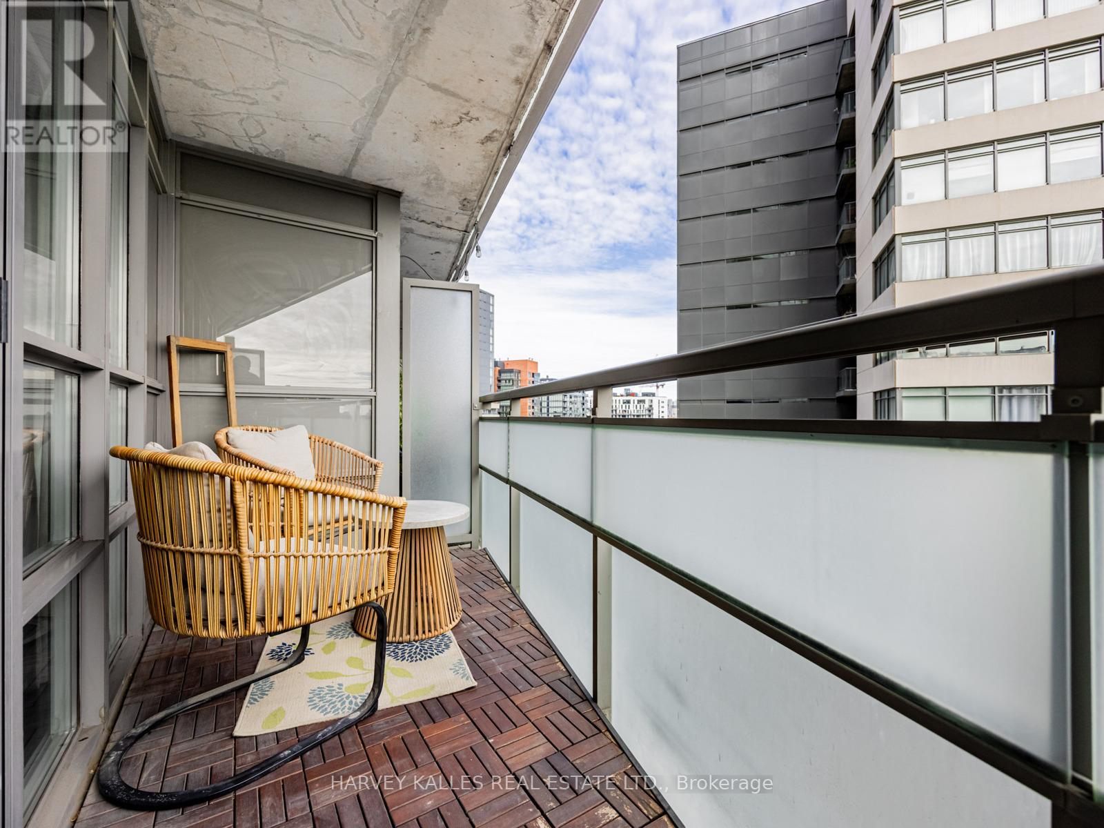 703 - 38 Joe Shuster Way, Toronto, Ontario  M6K 0A5 - Photo 23 - W12473459