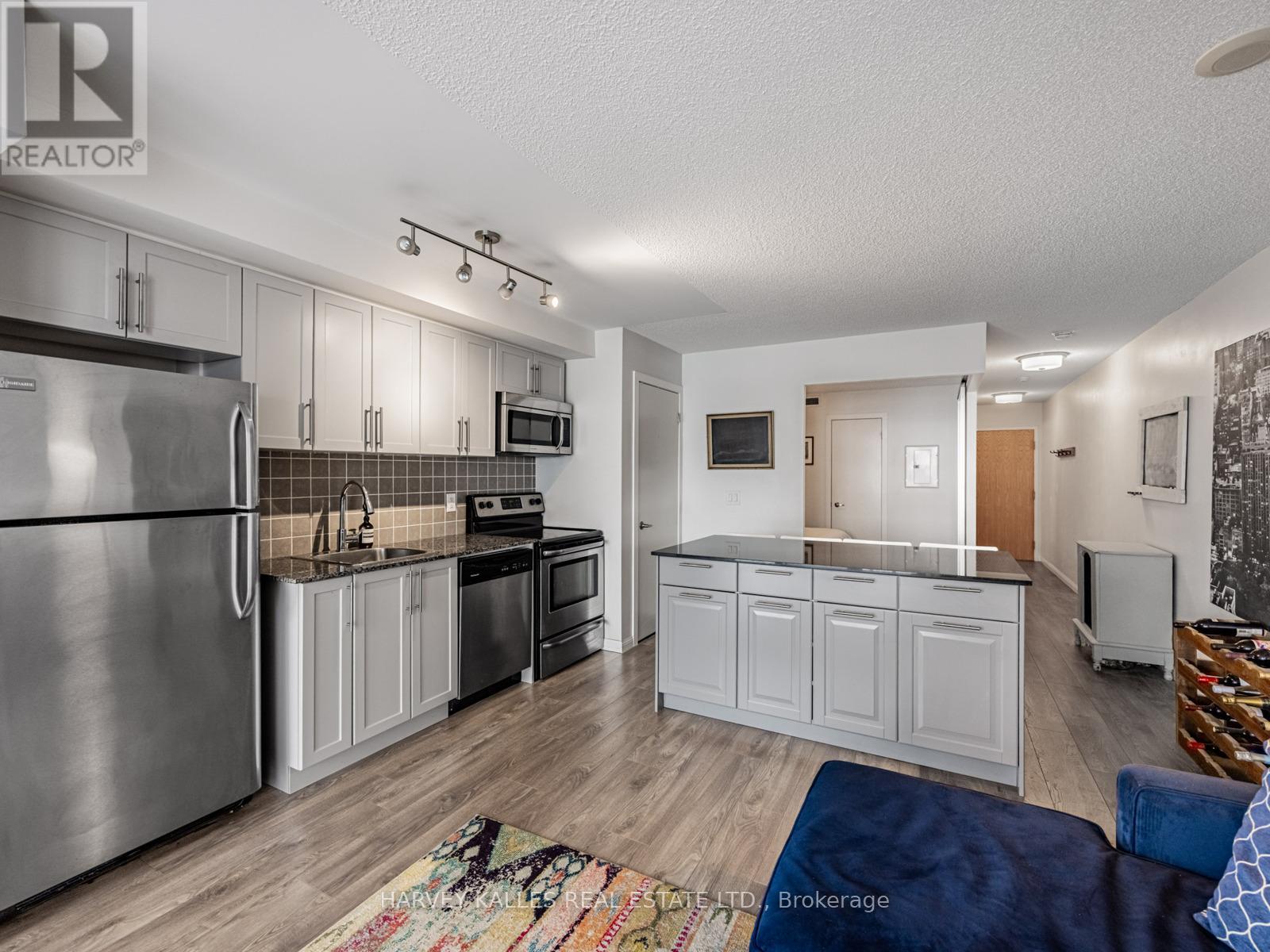 703 - 38 Joe Shuster Way, Toronto, Ontario  M6K 0A5 - Photo 3 - W12473459