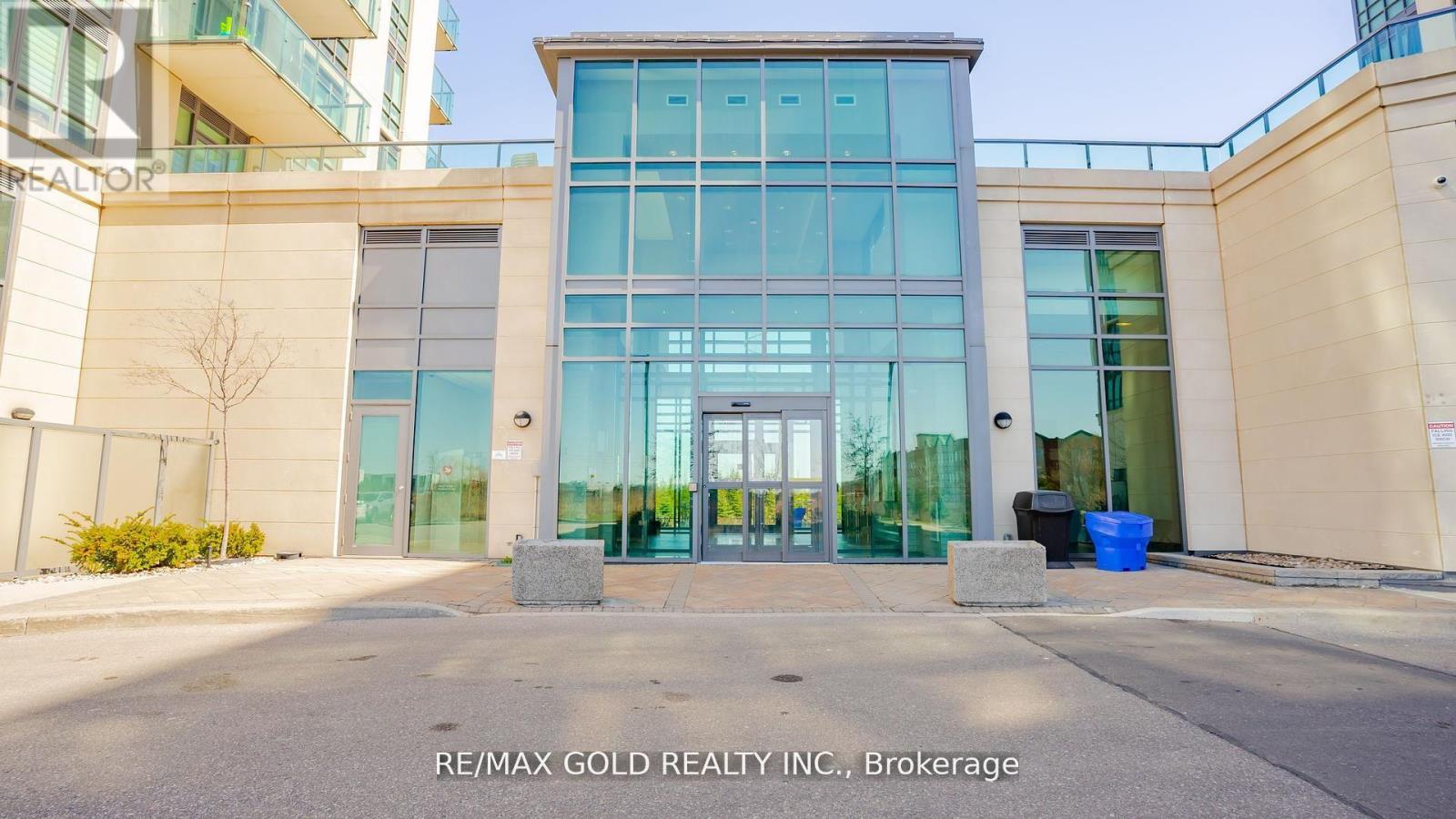 1001 - 65 Yorkland Boulevard, Brampton, Ontario  L6P 4M5 - Photo 4 - W12473468