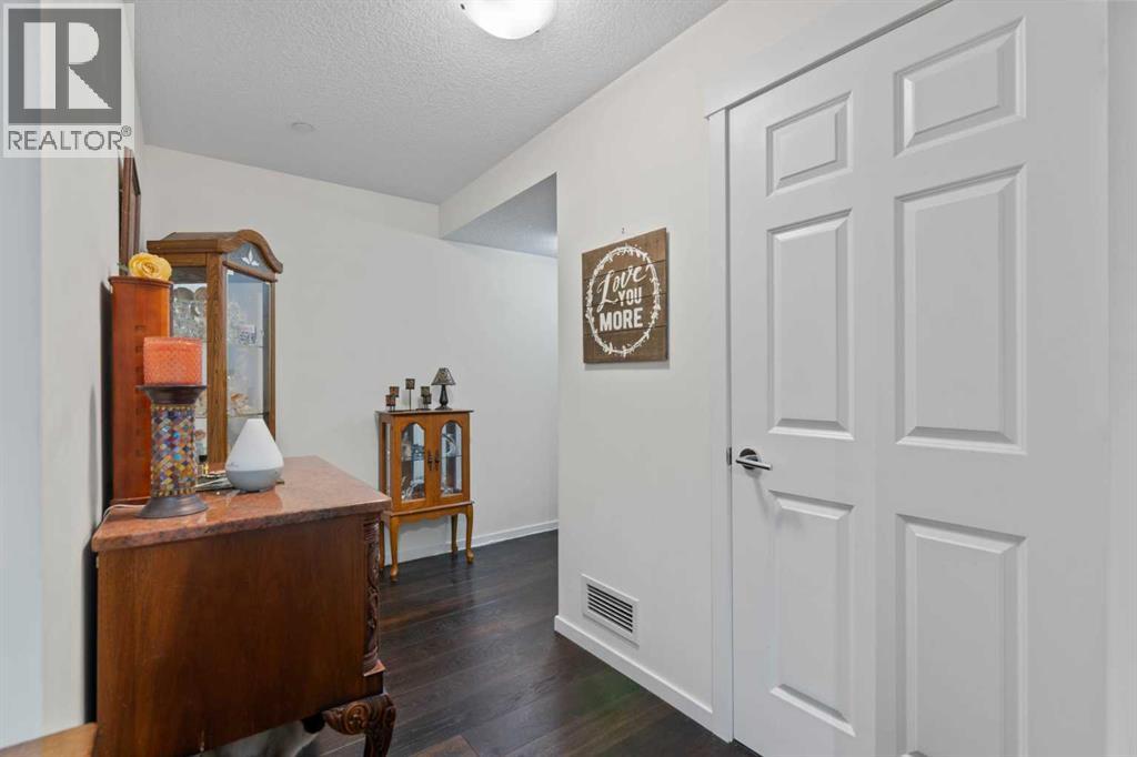 1218, 99 Copperstone Park Se, Calgary, Alberta  T2Z 5C9 - Photo 5 - A2250251