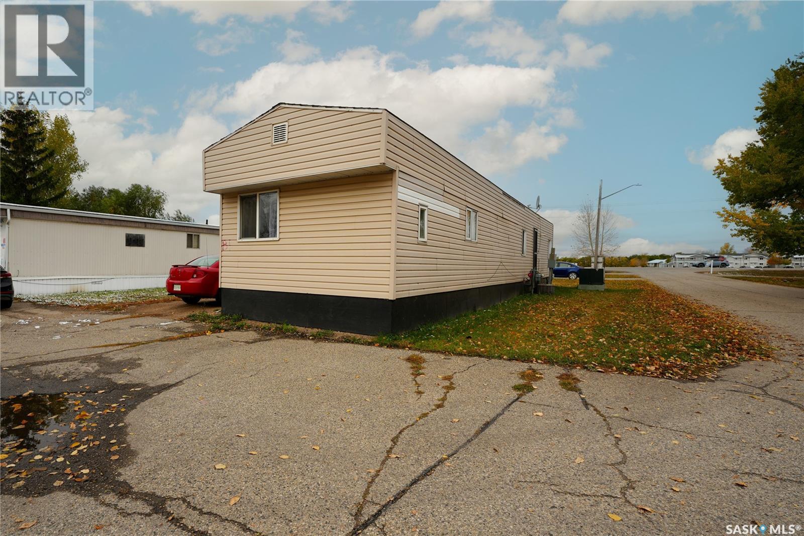 B1 1455 9th AVENUE NE, moose jaw, Saskatchewan