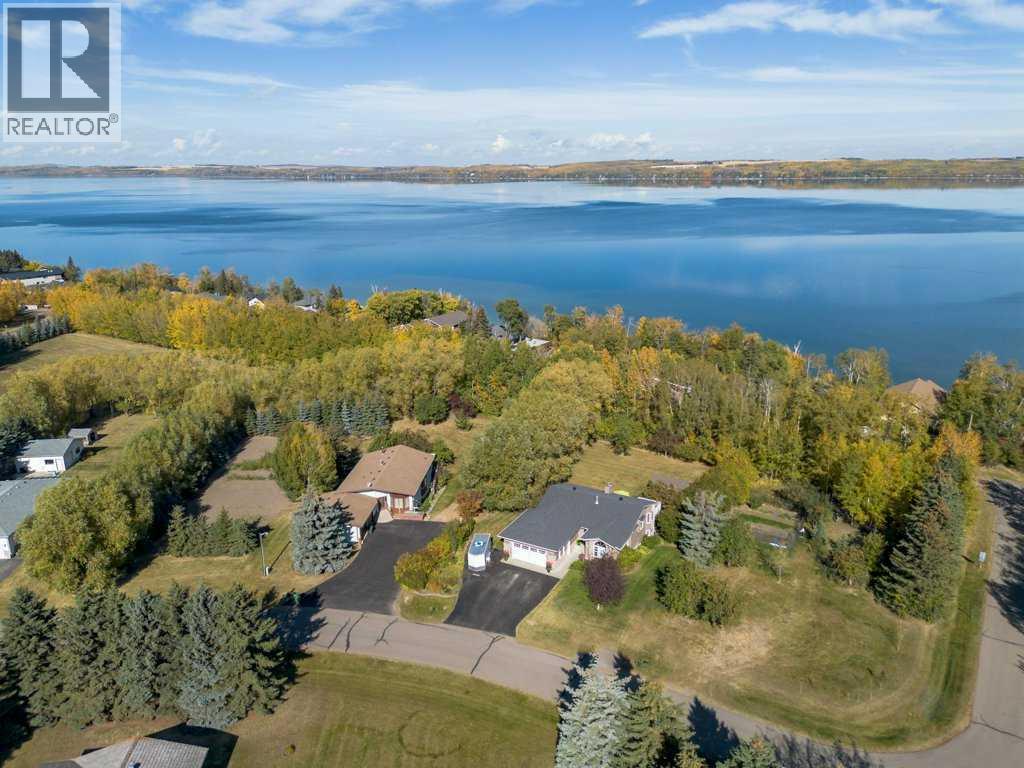 3 Ravenscrag Crescent, Norglenwold, Alberta  T4S 1S5 - Photo 4 - A2252594