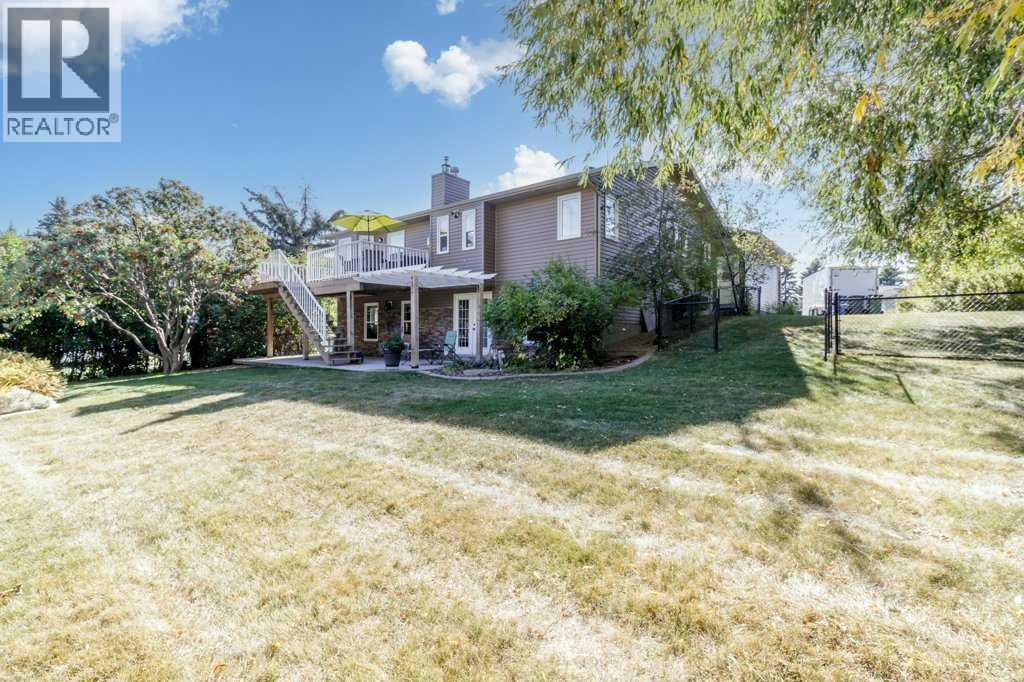 3 Ravenscrag Crescent, Norglenwold, Alberta  T4S 1S5 - Photo 2 - A2252594