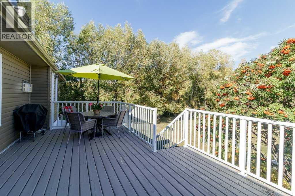 3 Ravenscrag Crescent, Norglenwold, Alberta  T4S 1S5 - Photo 36 - A2252594