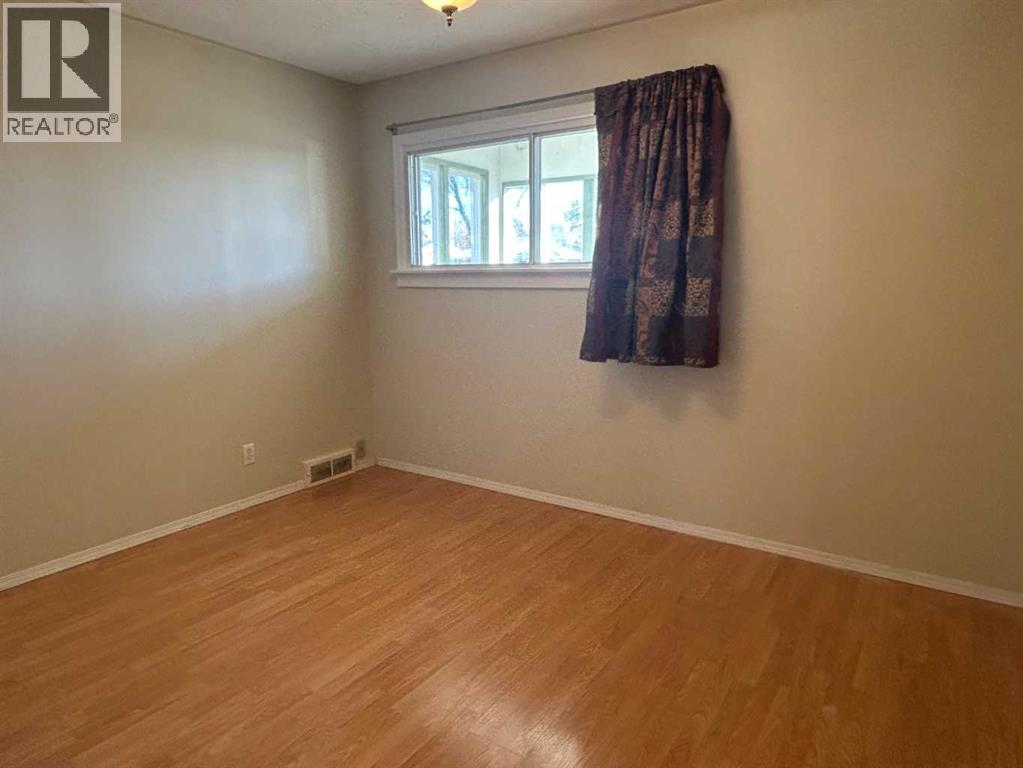 4516 46 Street, Camrose, Alberta  T4V 1G1 - Photo 4 - A2265289
