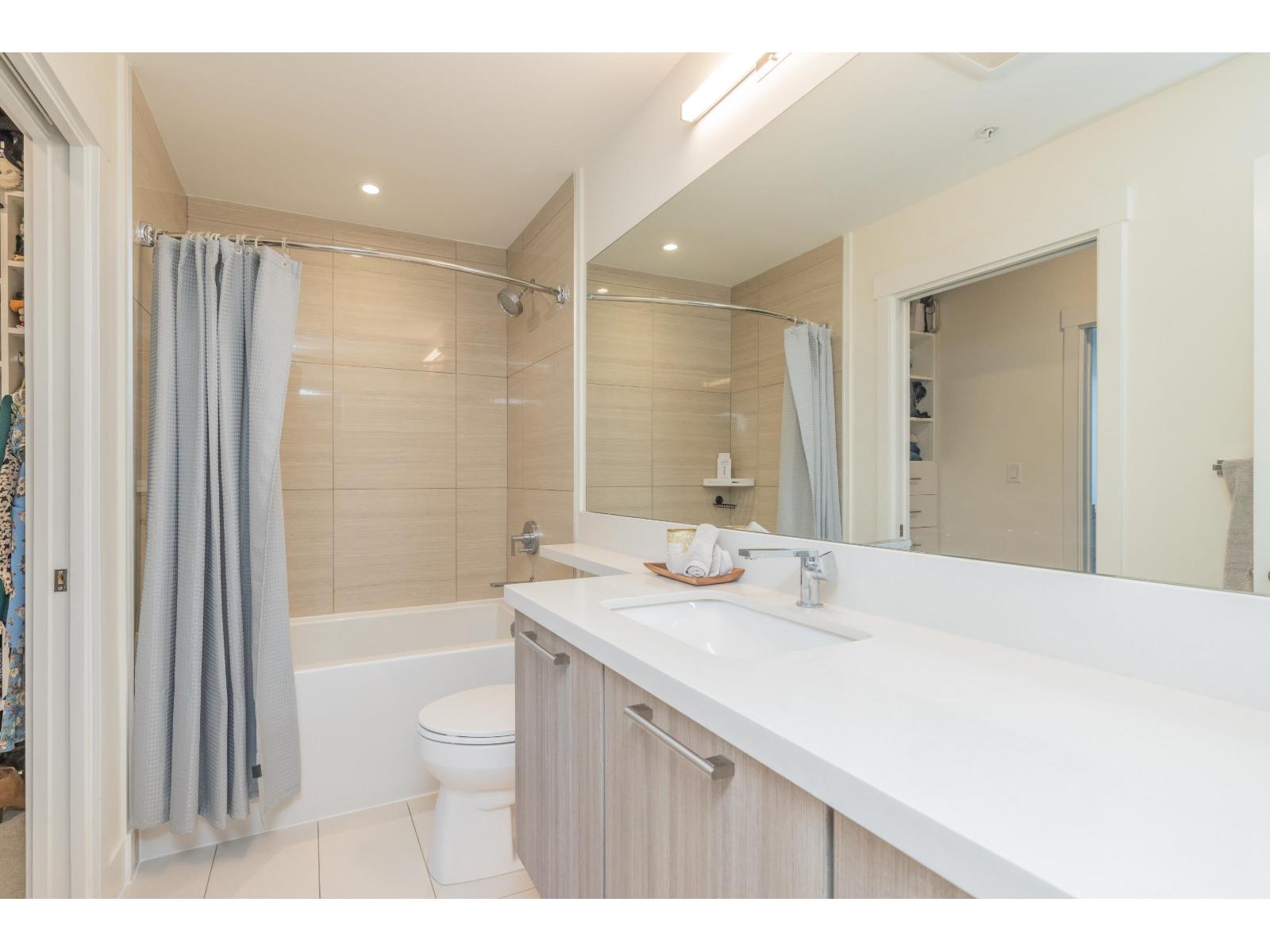 312 14022 North Bluff Road, White Rock, British Columbia  V4B 3C3 - Photo 23 - R3059722