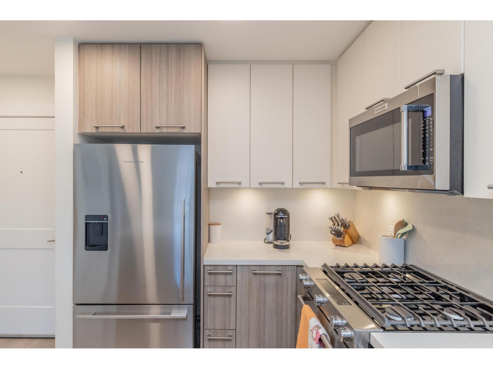 312 14022 North Bluff Road, White Rock, British Columbia  V4B 3C3 - Photo 12 - R3059722