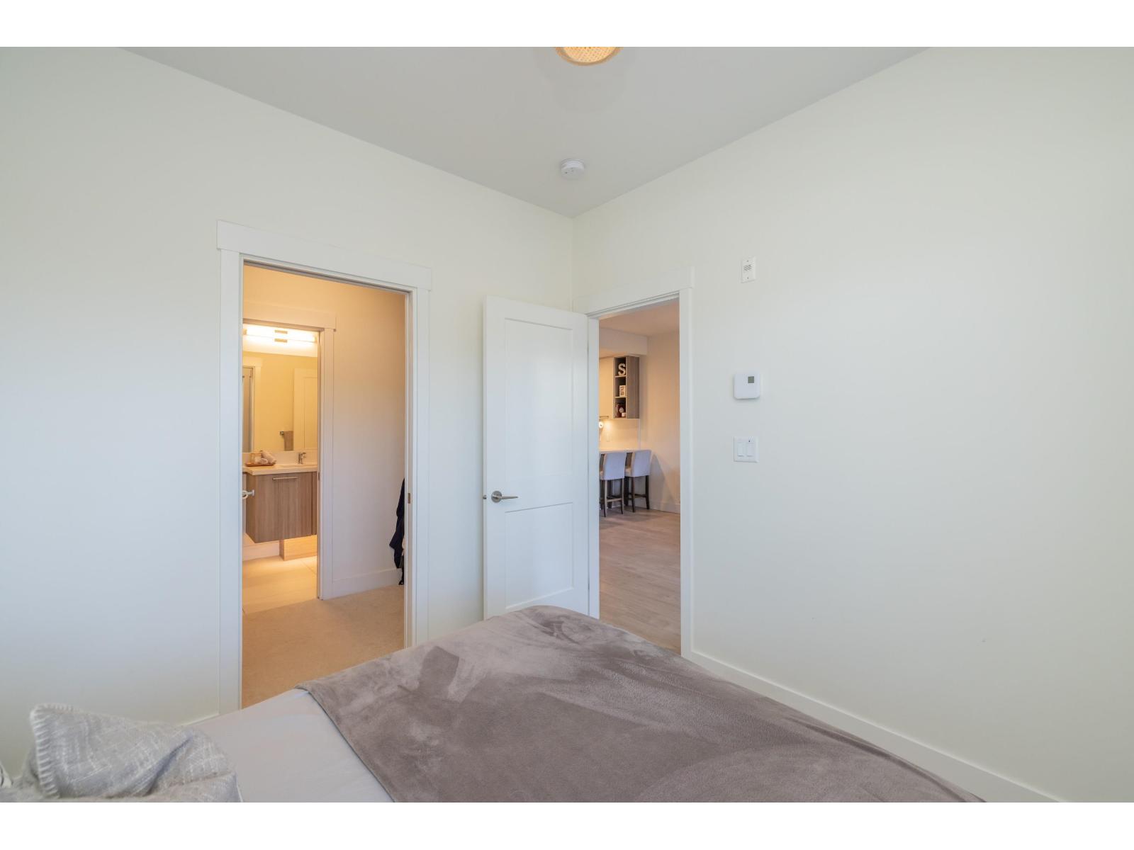 312 14022 North Bluff Road, White Rock, British Columbia  V4B 3C3 - Photo 21 - R3059722