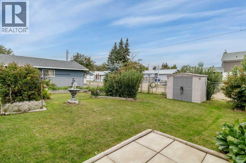 5223 53 Street, Eckville, Alberta  T0M 0X0 - Photo 23 - A2247061