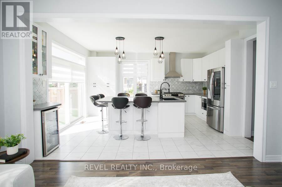 2 Attlebery Crescent, Brant (Paris), Ontario  N3L 0H9 - Photo 9 - X12473423