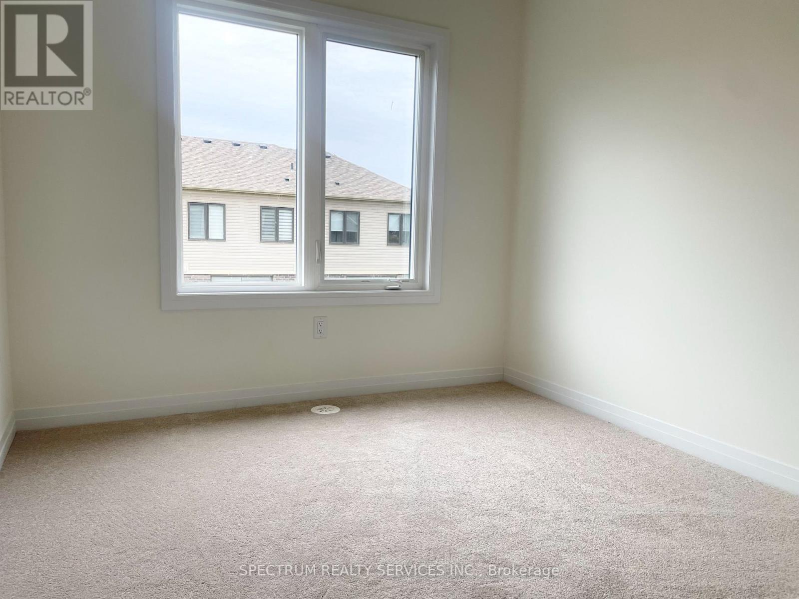 5 Hine Road, Brantford, Ontario  N3T 0W4 - Photo 17 - X12473440