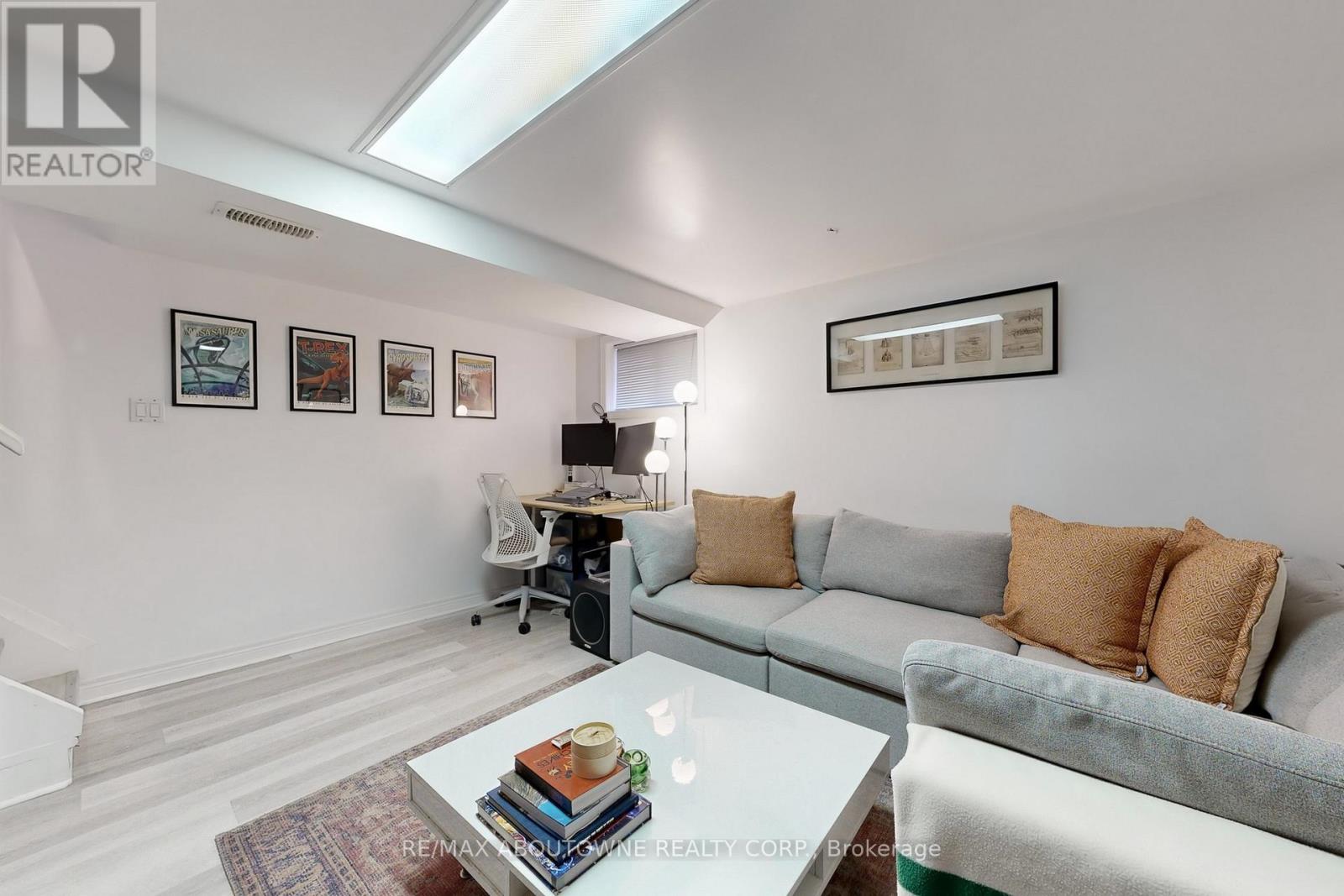 515 Ossington Avenue, Toronto, Ontario  M6G 3T3 - Photo 34 - C12473504
