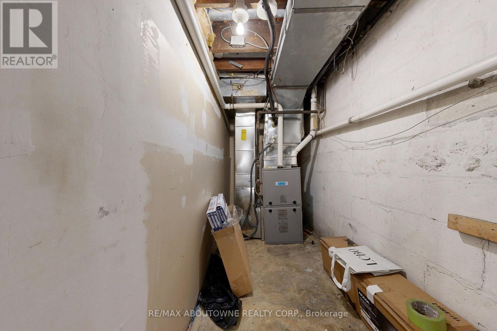 515 Ossington Avenue, Toronto, Ontario  M6G 3T3 - Photo 37 - C12473504