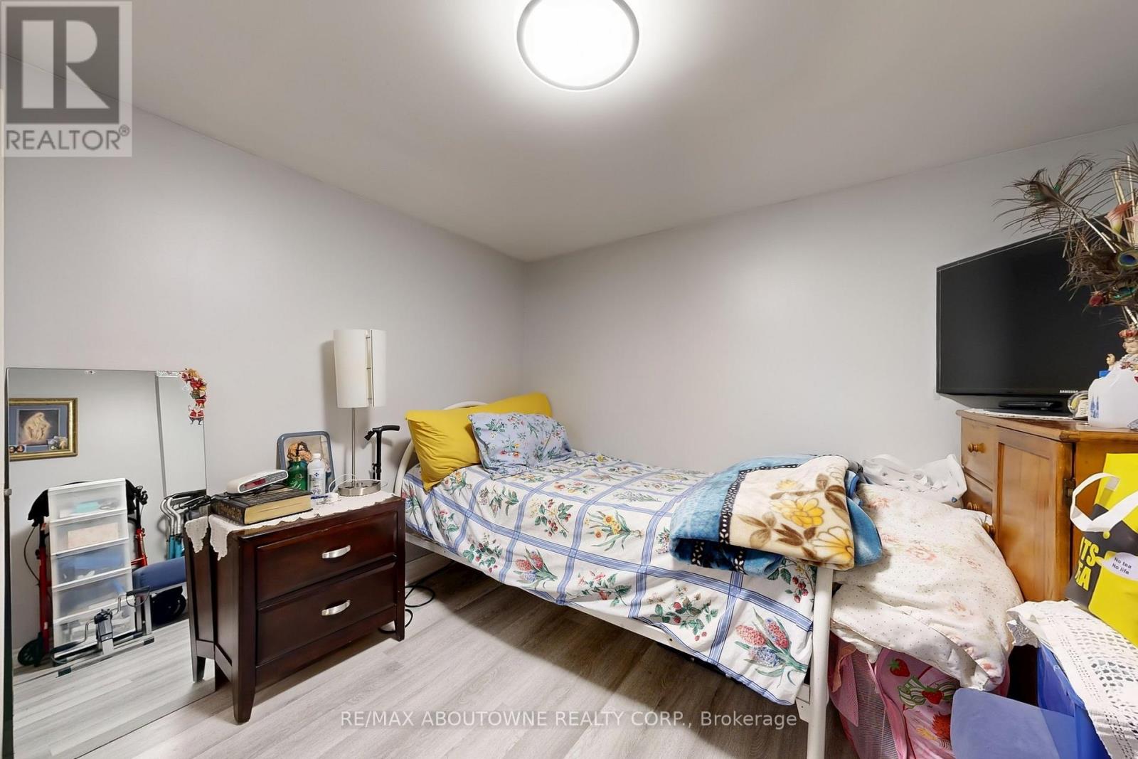 515 Ossington Avenue, Toronto, Ontario  M6G 3T3 - Photo 44 - C12473504