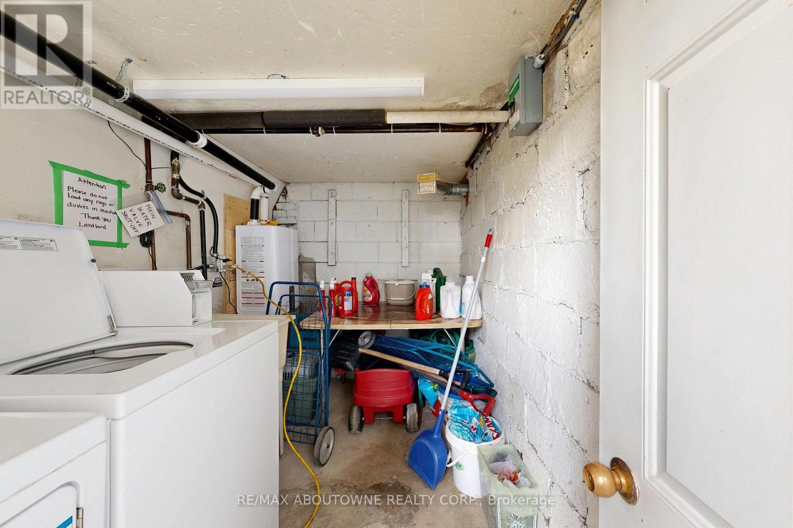 515 Ossington Avenue, Toronto, Ontario  M6G 3T3 - Photo 46 - C12473504