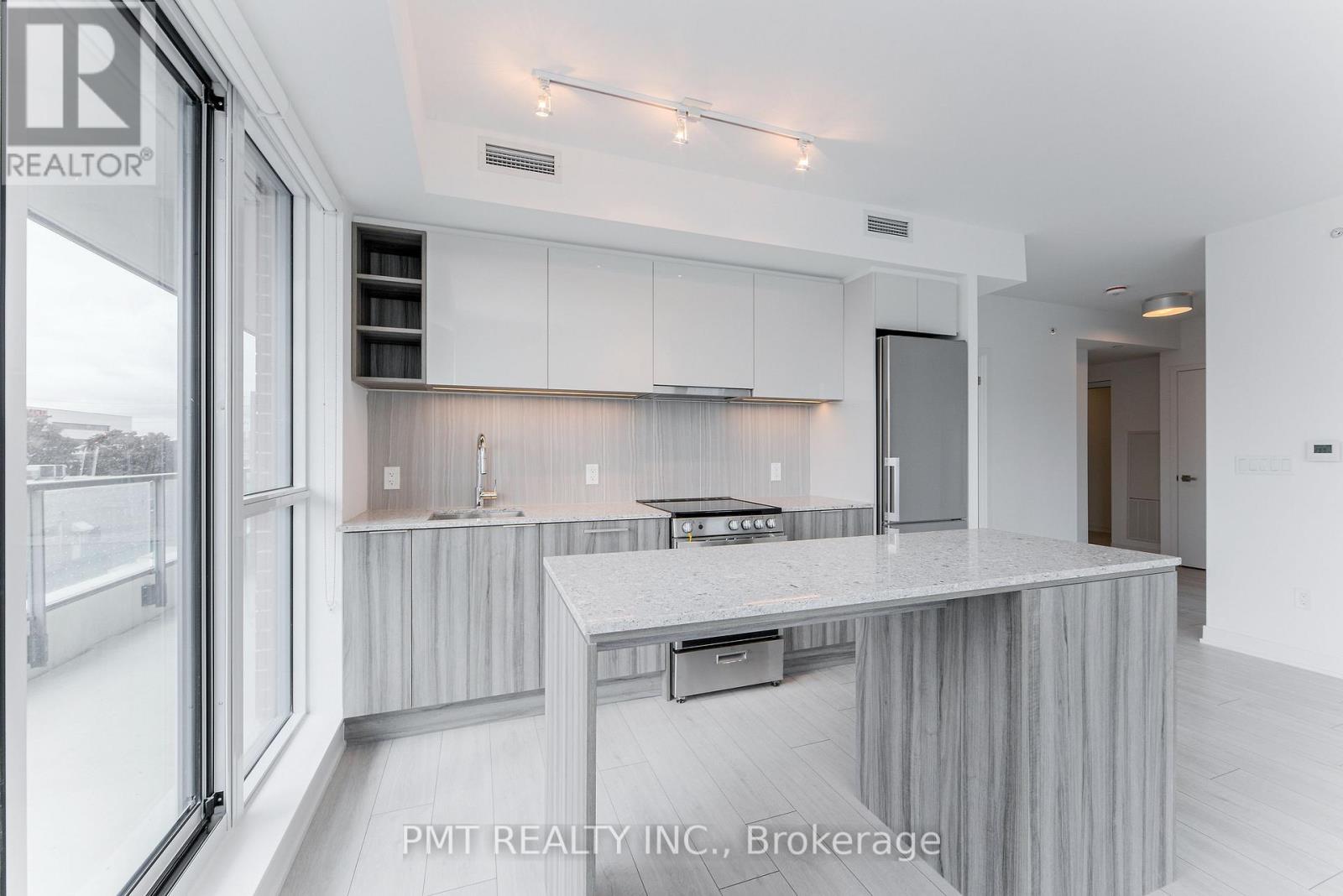301 - 31 Tippett Road, Toronto, Ontario  M3H 0C8 - Photo 17 - C12473510