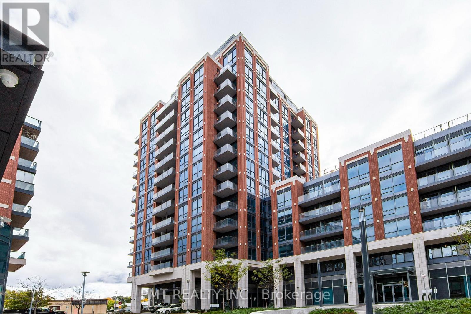 301 - 31 Tippett Road, Toronto, Ontario  M3H 0C8 - Photo 2 - C12473510
