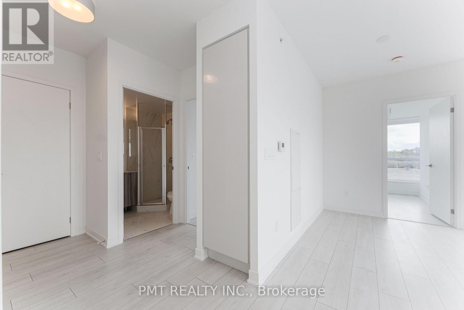 301 - 31 Tippett Road, Toronto, Ontario  M3H 0C8 - Photo 31 - C12473510