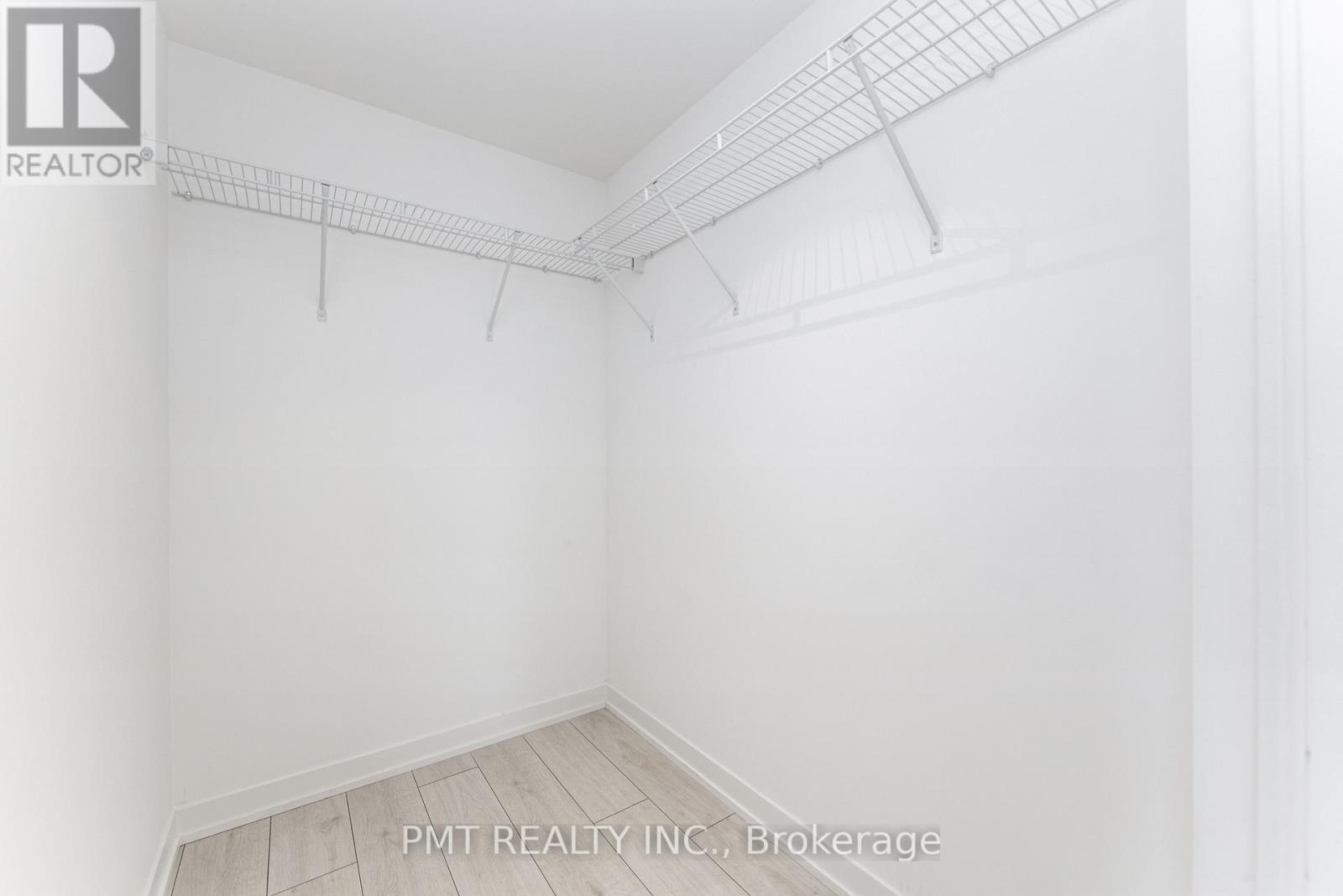 301 - 31 Tippett Road, Toronto, Ontario  M3H 0C8 - Photo 32 - C12473510