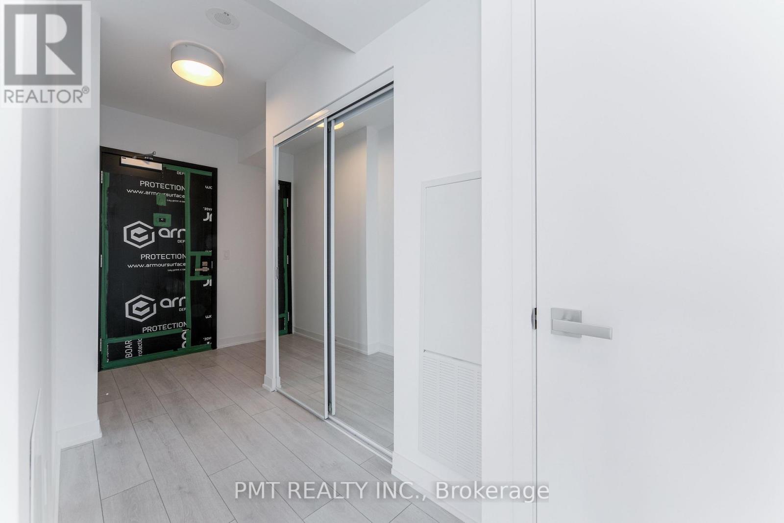 301 - 31 Tippett Road, Toronto, Ontario  M3H 0C8 - Photo 33 - C12473510