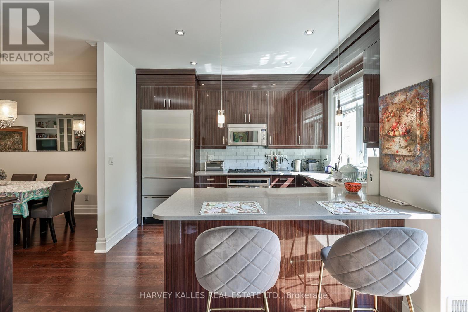 417 St Germain Avenue, Toronto, Ontario  M5M 1T7 - Photo 22 - C12473557